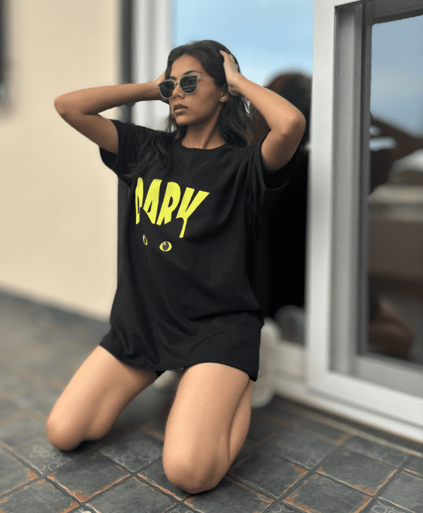 Dark Cat Oversize tshirt Unisex - Image 2